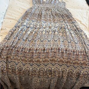 L'AGENCE Textured maxi Dress in Blue and Brown